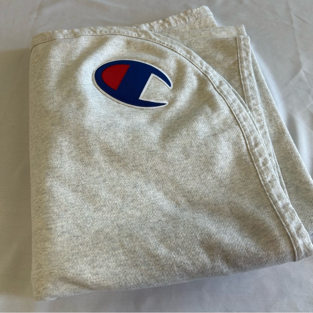 Champion Reverse Weave Stadium Blanket Grey 68" x 56.5"